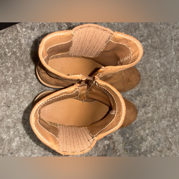 Women’s Katrina Platform Boots - Picture 6 of 8